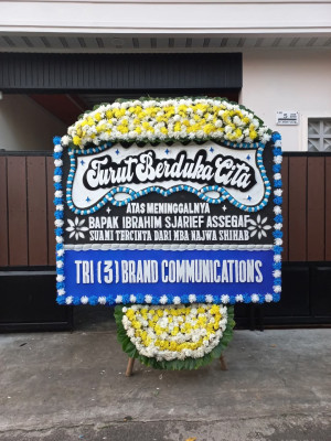 Papan Bunga Duka di Cihanyawar